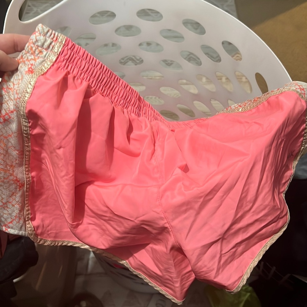 VS shorts